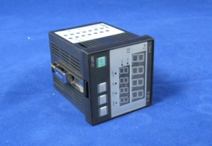 温控仪表 72×72双四位数码控温仪 E-700SM